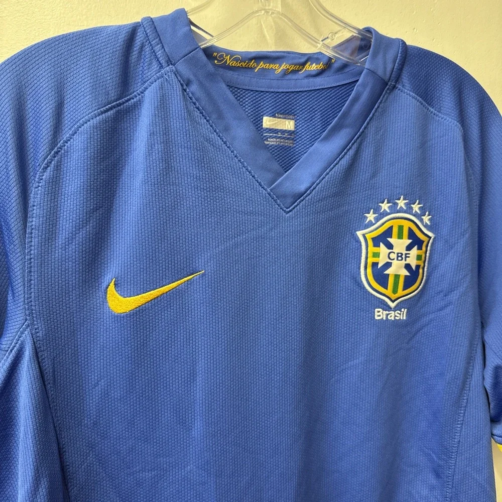 BRASIL 2008 2010 AWAY FOOTBALL SHIRT SOCCER JERSEY NIKE 258950-493 sz M MEN BLUE